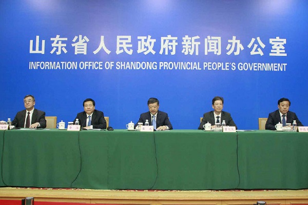 山科控股党委书记、董事长董火民受邀参加山东省新闻发布会并回答记者提问