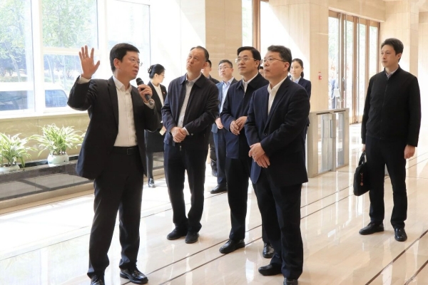 辽宁省人大常委会调研组到山东科创考察交流